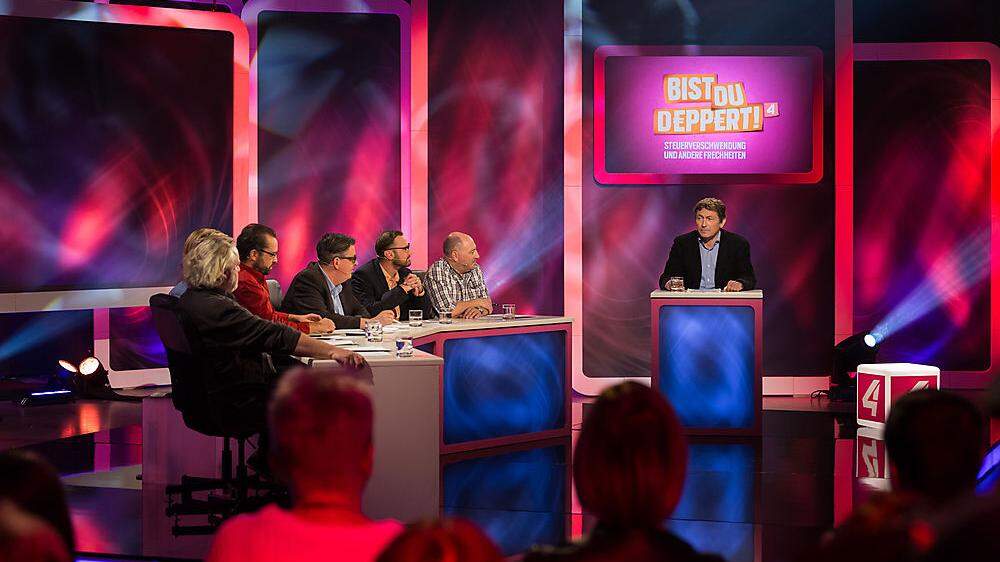 Michael Jungwirth (rechts) mit den Comedians von &quot;Bist du deppert!&quot;