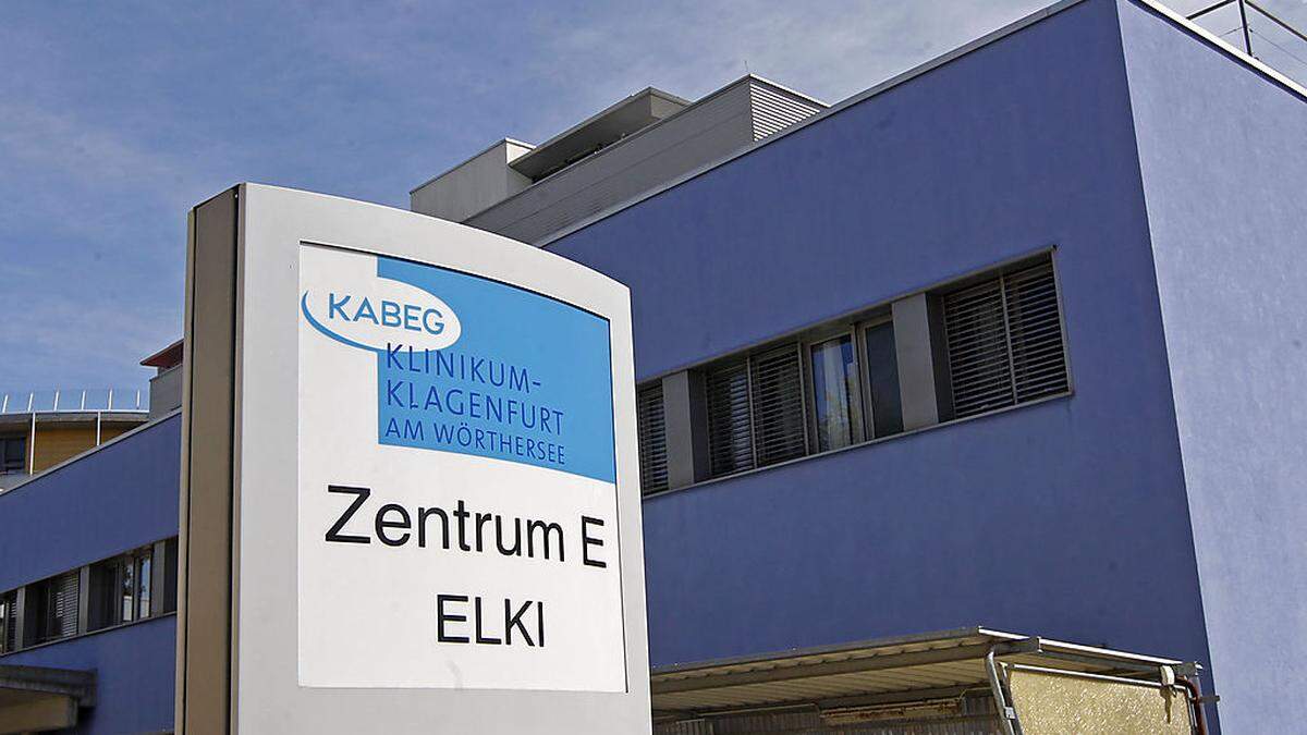 Der Verletzte wurde ins Klinikum Klagenfurt gebracht