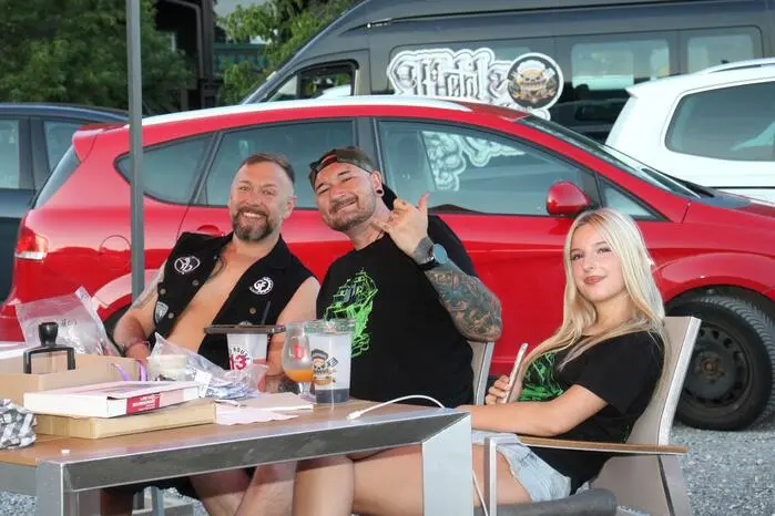 Der Bereich rund um das Restaurant Wiednermichl wurde wie in den letzten Jahren zum Campingplatz umgewandelt und bot den Metal-Fans eine perfekte Location mit traumhafter Aussicht über die Weinberge.