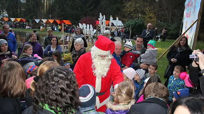 Am Wochenende läutet der "Weihnachtszauber am Dechantteich" die Adventmarkt-Saison ein