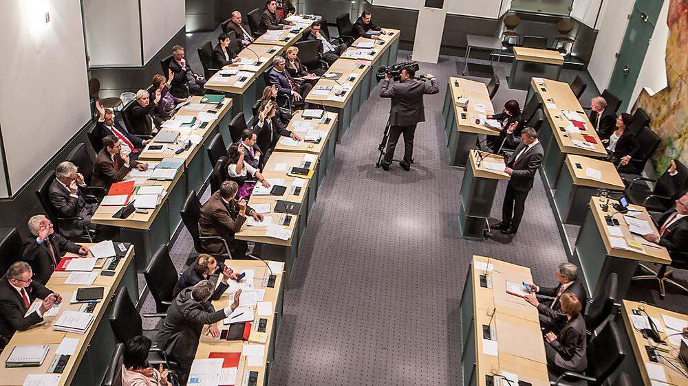 Abstimmung über den Forderungsrückkauf im Kärntner Landtag