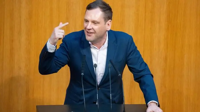 Im Parlament ist SPÖ-Klubobmann Philip Kucher in seinem Element