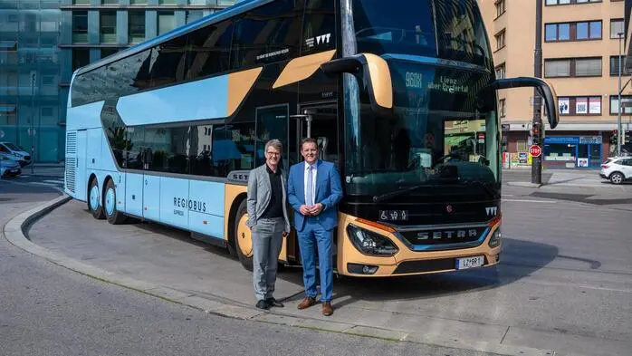 VVT-Geschäftsführer Alexander Jug  und Verkehrslandesrat René Zumtobel