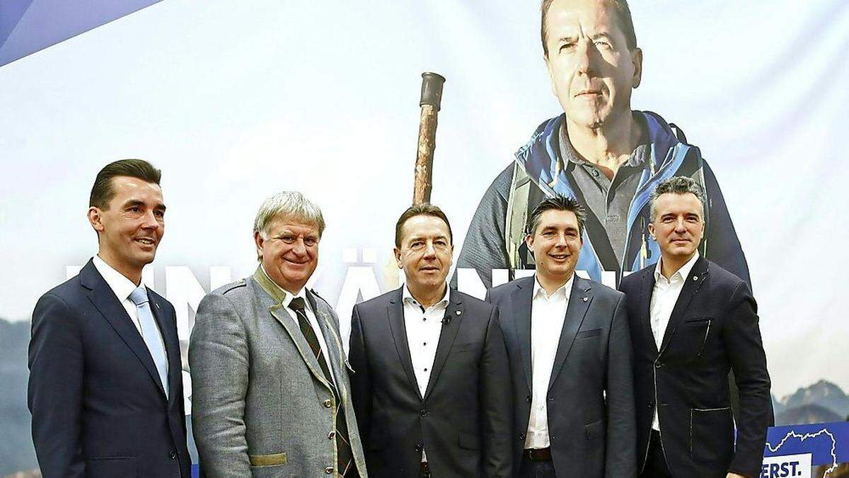 Die FPÖ-Spitzenkandidaten Ofner, Linder, Angerer, Staudacher und Darmann 
