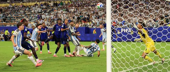 Ein Eigentor bescherte Argentinien das entscheidende 3:2 gegen Kap Verde