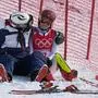 Mikaela Shiffrin musste nach dem Ausscheiden im Riesentorlauf getröstet werden