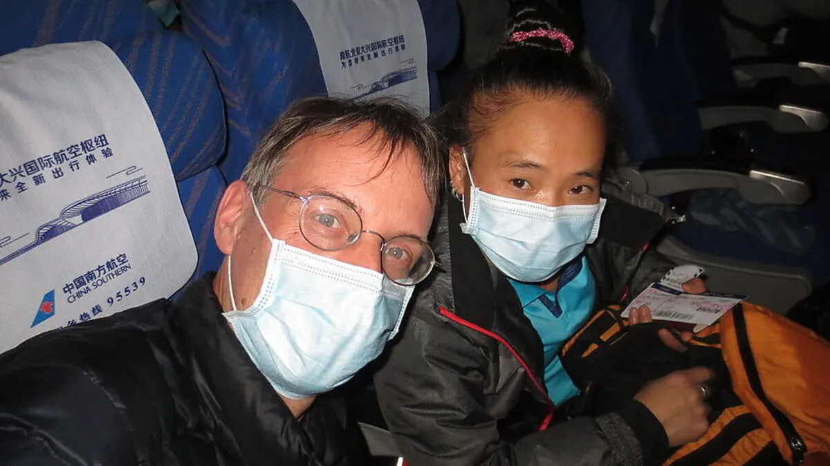 Die Ausreise von Rolf Majcen und seiner Lebensgefährtin Jin Lan aus China war abenteuerlich.  Doch letztlich klappte alles