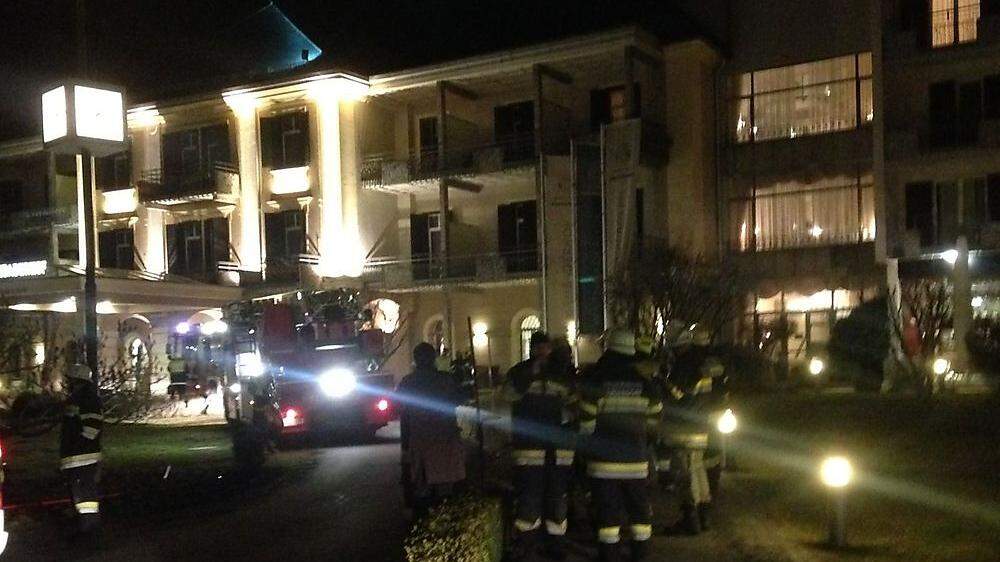 Die Feuerwehr musste zum Warmbaderhof, einem der renommiertesten Hotels in Kärnten 