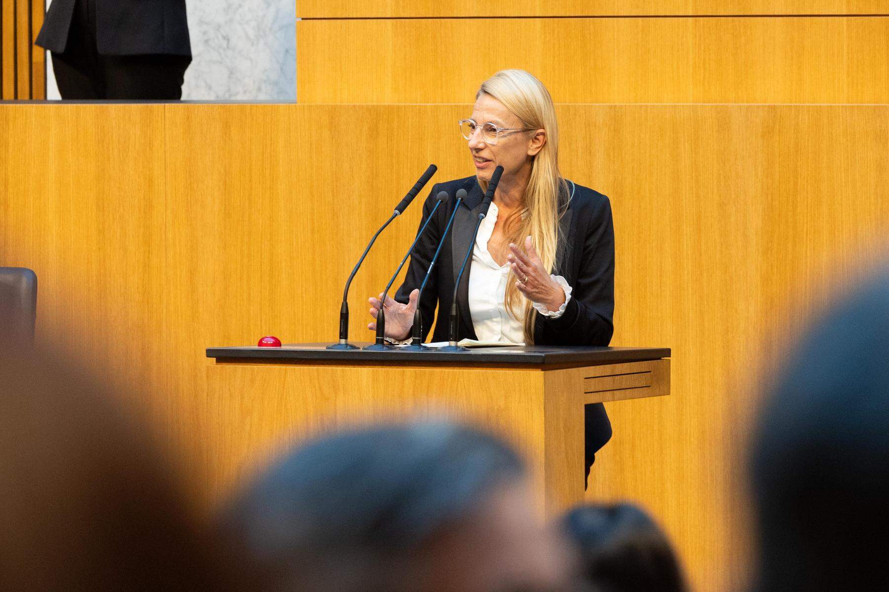 Interview mit Ex-Landesrätin: Juliane Bogner-Strauß: „Im ersten Moment ist es ein Schock“ 