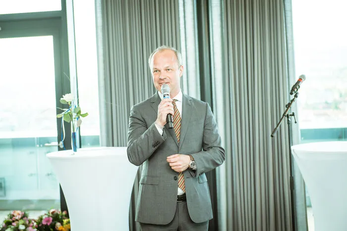 Der Vorstandsvorsitzende Markus Mair begrüßte die Ehrengäste: "Sie sind alle ein wichtiger Teil unserer Erfolgsgeschichte."