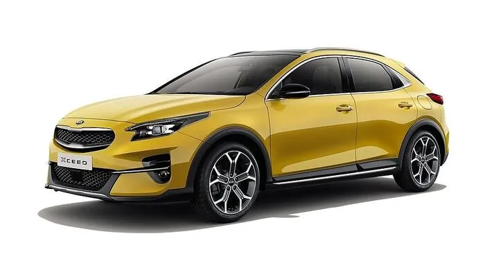 Und noch ein neues Kind für Kias Kompaktfamilie: Nach dem Ceed, dem Kombi Sportswagon und dem fünftürigen Shooting Brake ProCeed haben die Koreaner jetzt das Tuch vom XCeed gezogen, der die praktischen Vorzüge eines SUV wie das Platzangebot und die höhere Sitzposition mit den knackigeren Fahreigenschaften und der coupéhaften Dachline eines Schrägheckmodells unter einen Blechhut bekommen möchte.