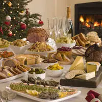 Das Essen steht zu Weihnachten oft im Mittelpunkt - danach steht die Verwertung der Reste an