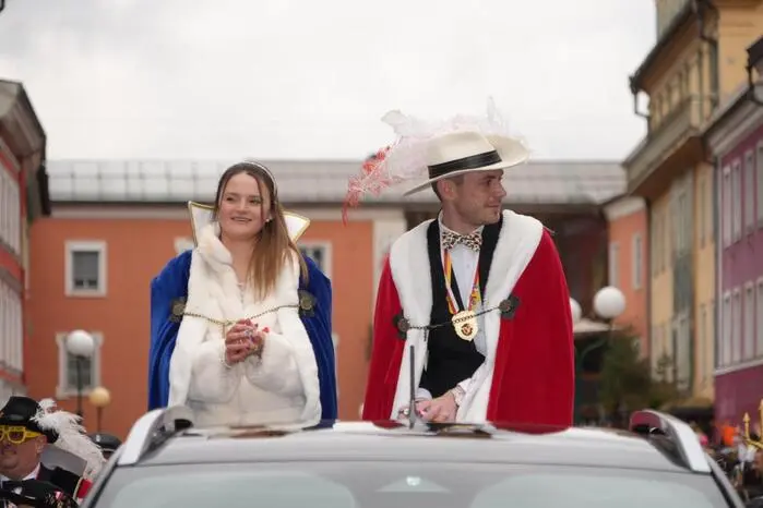 Prinzessin Jennifer Eigner-Haas und Prinz Roman Siller