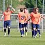 Fussball  ,2025-05-10  , UL West, Landslron grün - Hermagor  orange/blau
im Bild:  Hermagor Torjubel 
Credit Photo by:Hermann Sobe 