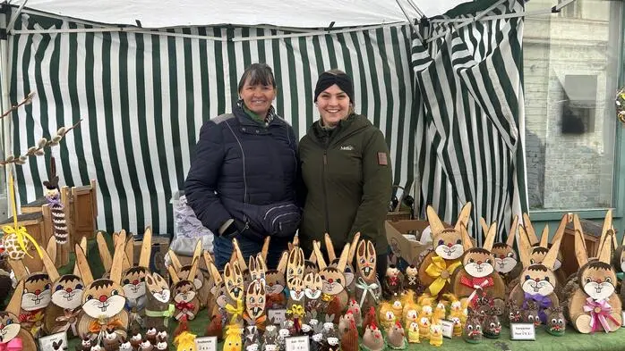 Aufgrund der Sturmwarnung und der prognostizierten Schlechtwetterlage wurde der ursprünglich geplante Osterbauernmarkt in Leoben vom Wochenende auf den heutigen Dienstag verschoben. 
