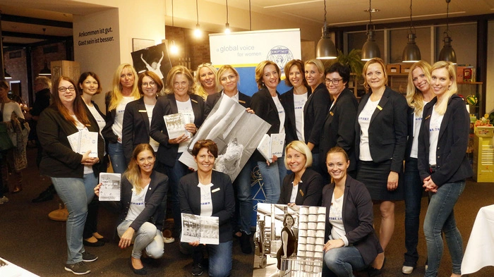 Jung, stark und etwas frech zeigen sich die 27 Ladys...