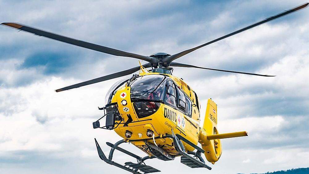 Der verletzte Pilot wurde dem Hubschrauber Christophorus 17 in das LKH Hochsteiermark gefolgen