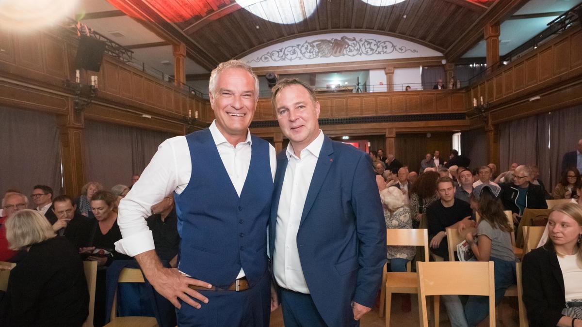 Tiefer und tiefer: Vorarlbergs SP-Landeschef Mario Leiter und SPÖ-Chef Andreas Babler