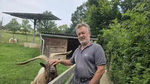 Franz Maurer und Lebensgefährtin Erna Hammer (nicht im Bild) haben sich dazu entschieden, den Franziskus-Tiererlebnisbauernhof zu schließen