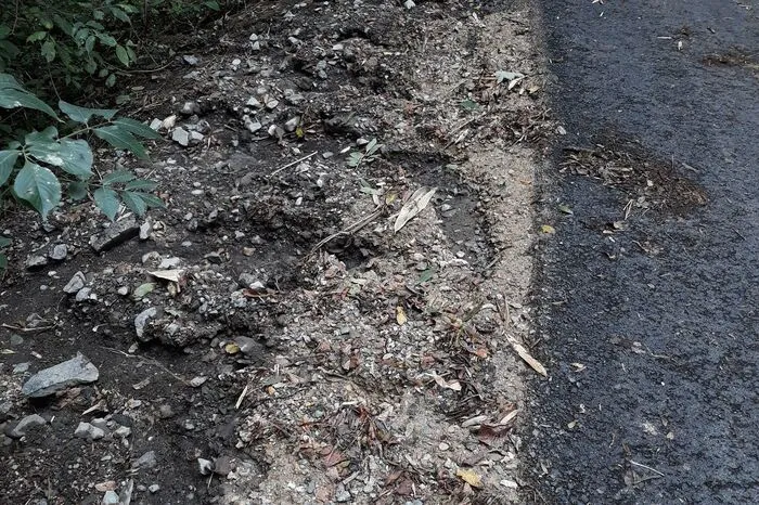 ... es zu Überschwemmungen der Straße und des Nachbarskellers kommt.