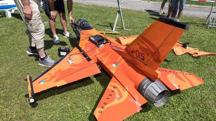 Diverse Flugzeugarten konnten die Besucher im Rosental besichtigen.
