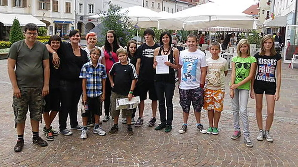 Die erste Gruppe aus dem Jahr 2011 im Jugendzentrum St. Veit 