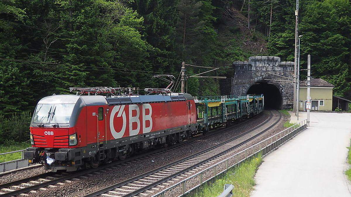 Der Karawankentunnel wird für den Bahnverkehr bis 10. Juli gesperrt