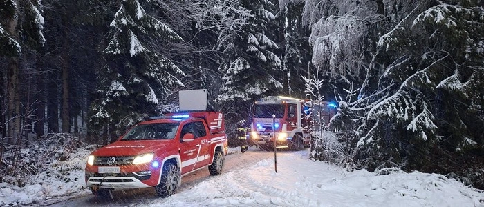 Im ganzen Bezirk rückten die Feuerwehren aus
