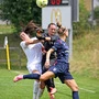 Die Lady Hawks (weiß) gehen als „Underdog“ in die Frauen-Großfeldliga 