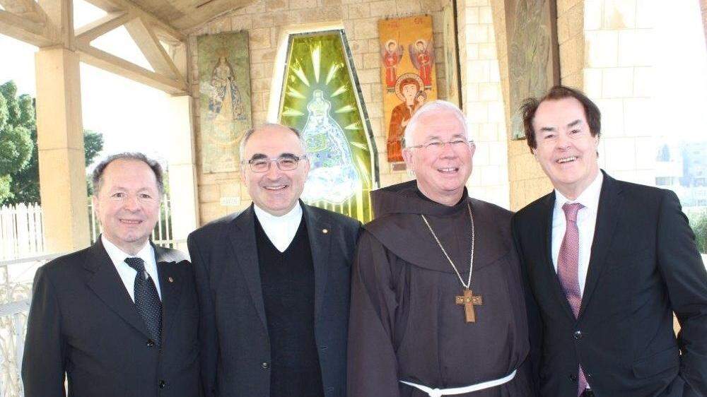 Künstler Weyringer, Bischof Krautwaschl, Erzbischof Lackner und Hans Roth