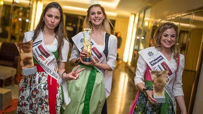 Pirker (Vize-Miss Kärnten), Bieche (Miss Kärnten) und Rud (Drittplatzierte