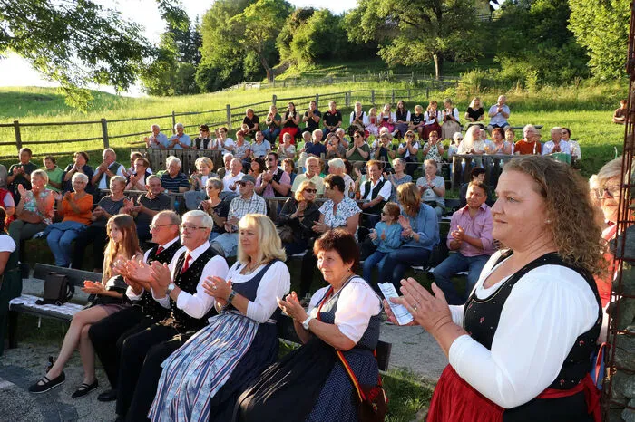 Klicken Sie sich durch die Bilder!