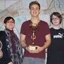 Direktorin Hermine Sackl, Philosophie- Lehrerin Gertrude Schneider, Gregor Berger, Marco Pirchheim, Philosophie-Lehrerin Brigitte Höglinger (von links)