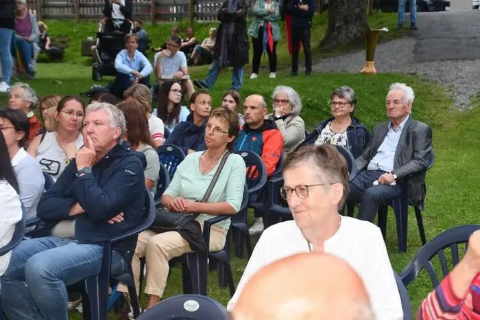 Das darauffolgende Programm mit dem Musikverein Murau und ihrem Kapellmeister Christian Jank war gefüllt mit Filmmusik sowie Werken aus Opern. 