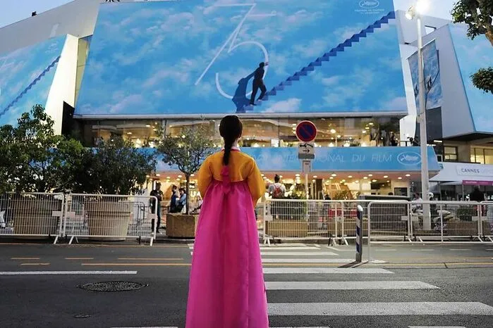 Blick auf das Festival-Palais von Cannes. Die Preise der Festspiele werden am 28. Mai verliehen