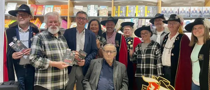 Peter Schober, Bruno Arendt, Christoph Staudacher, Annegret Lackner-Spitzer, Gerd Thiele, Georg Mathiesl, Fritzi Golobic, Michaela Sommeregger, Gerald Smesovsky, Gerald Köck und Martina Jury