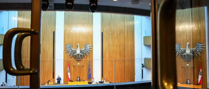 Nach einer Sondersitzung kehrt der Nationalrat nun auch regulär aus seiner Sommerpause zurück