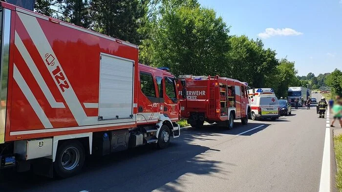 Am Sonntag um 11.19 Uhr wurde die Freiwillige Feuerwehr Nitscha zu einem Verkehrsunfall auf die B 54 nach Gamling bei Gleisdorf gerufen.