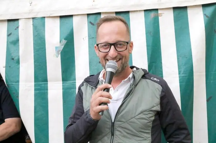 Bei der anschließenden Blaulicht-Party sorgte DJ Andreas Schöffmann für den optimalen Sound. 