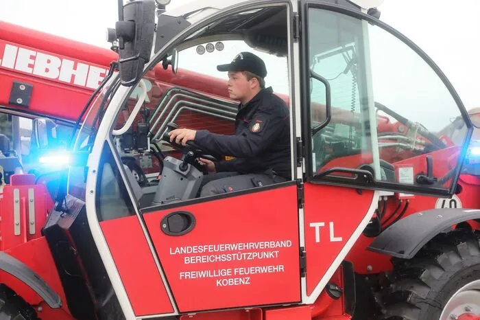 Der Katastrophenhilfsdienst-Lkw sowie der Telelader und ein Teil des Bereichsführungsstabes des Bereichsfeuerwehrverbandes Knittelfeld wurden am 4. August nach Bad Radkersburg als Unterstützung alarmiert.