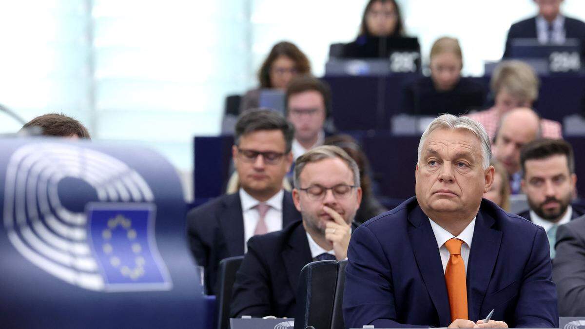 Ungarns Premierminister Viktor Orbán im EU-Parlament: Heftige Kopfwäsche