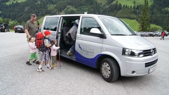 Ob zum Einkaufen, zum Wandern oder zum nächsten Postbusanschluss: Das defMobil ist gefragt