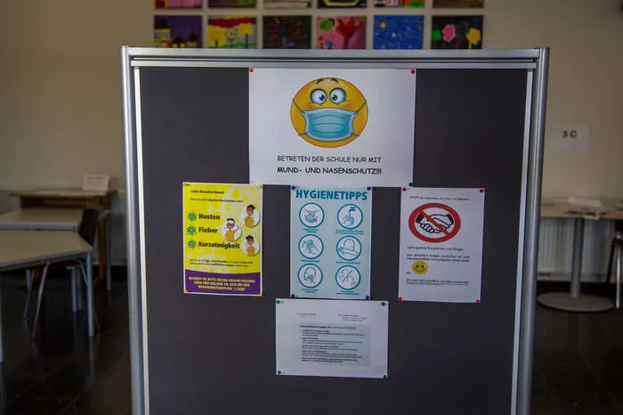 Von den 227 Schülern der Volksschule Völkermarkt Stadt kommen am Montag 110 zum Unterricht, am Dienstag wird die zweite Gruppe unterrichtet.