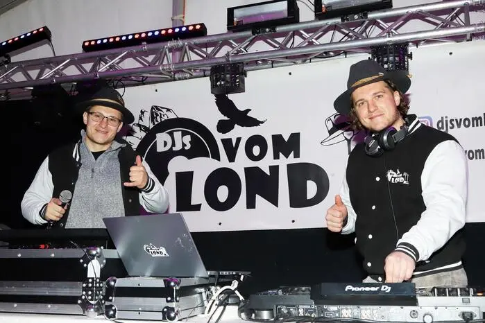 In der Disco sorgten wieder „DJ’s vom Lond“ mit den Brüdern Florian und Andreas Kraßnitzer für die absolute Discostimmung bis in die frühen Morgenstunden!