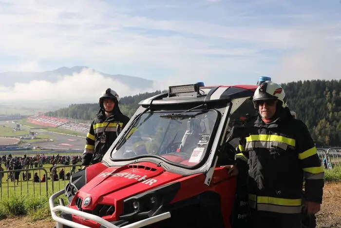 Auch mit dem Lösch-Quad war die Feuerwehr unterwegs