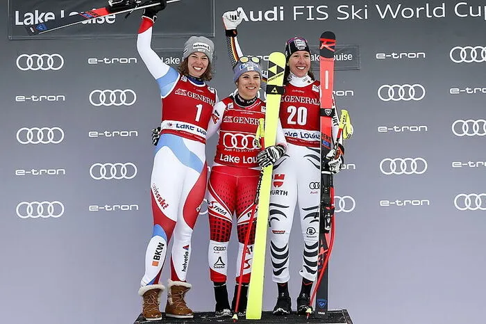 30.11. 2018, Abfahrt in Lake Louise 1. Nicole Schmidhofer (AUT), 2. Michelle Gisin (SUI), 3. Kira Weidle (GER). Zum Bericht.