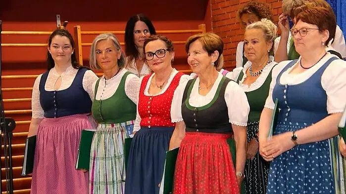 Zum traditionellen Frühlingskonzert lud der Singkreis Edelschrott am vergangenen Samstag in den Kultursaal ein.