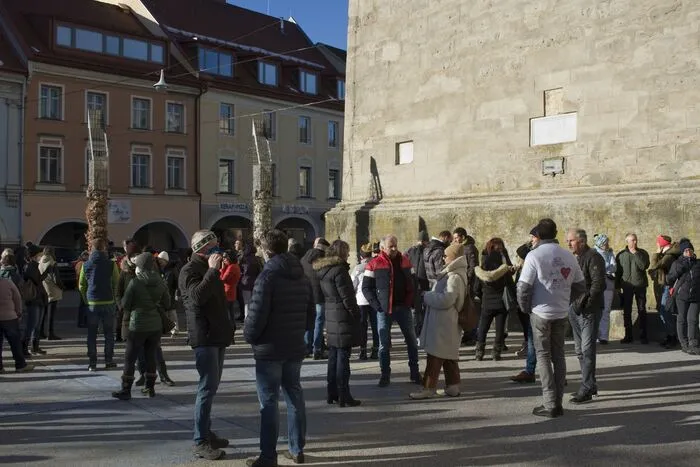 Klicken Sie sich durch die weiteren Bilder von der Kundgebung