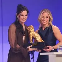 Anna Veith und Lara Gut-Behrami bei der Leonidas Sportgala der Salzburger Nachrichten vor wenigen Tagen 