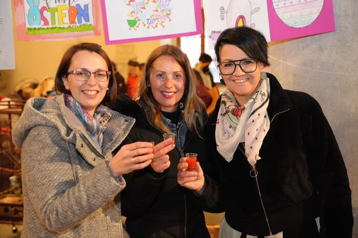 Am Stand des Ladies Circle: Eier- und andere Liköre